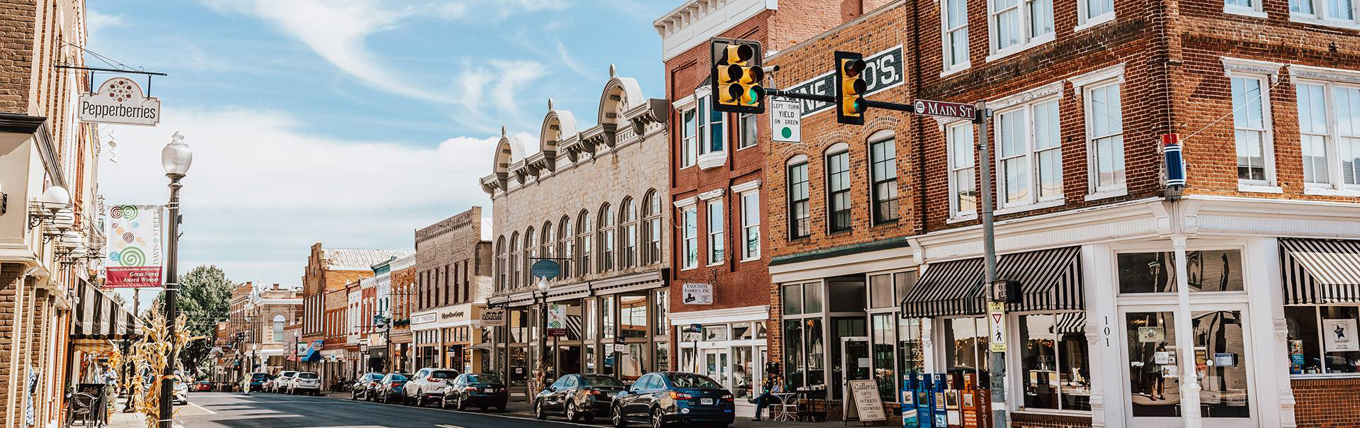 Main and Davis Street in Culpeper, Virginia